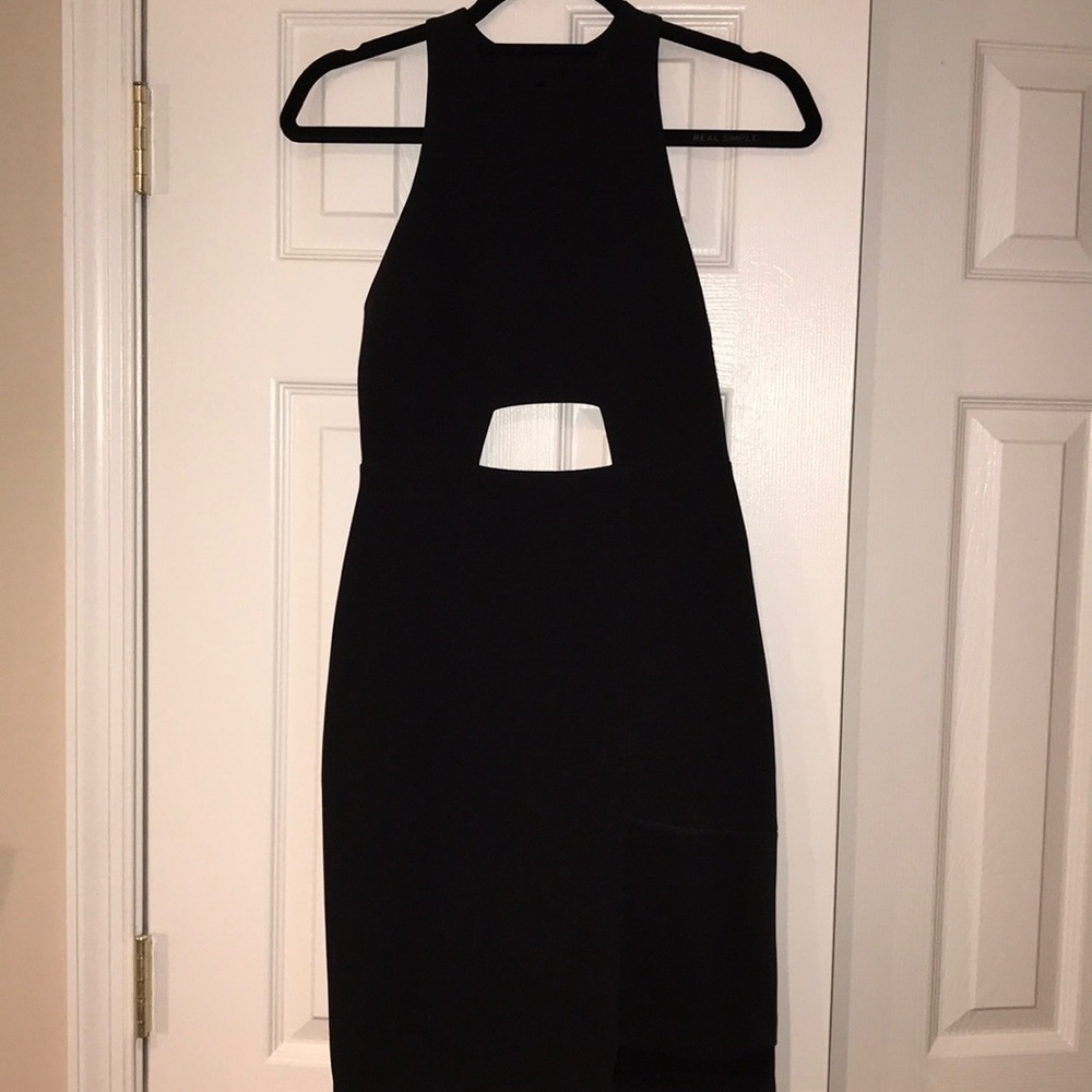 Kendall & Kylie Dress - Picture 1 of 5